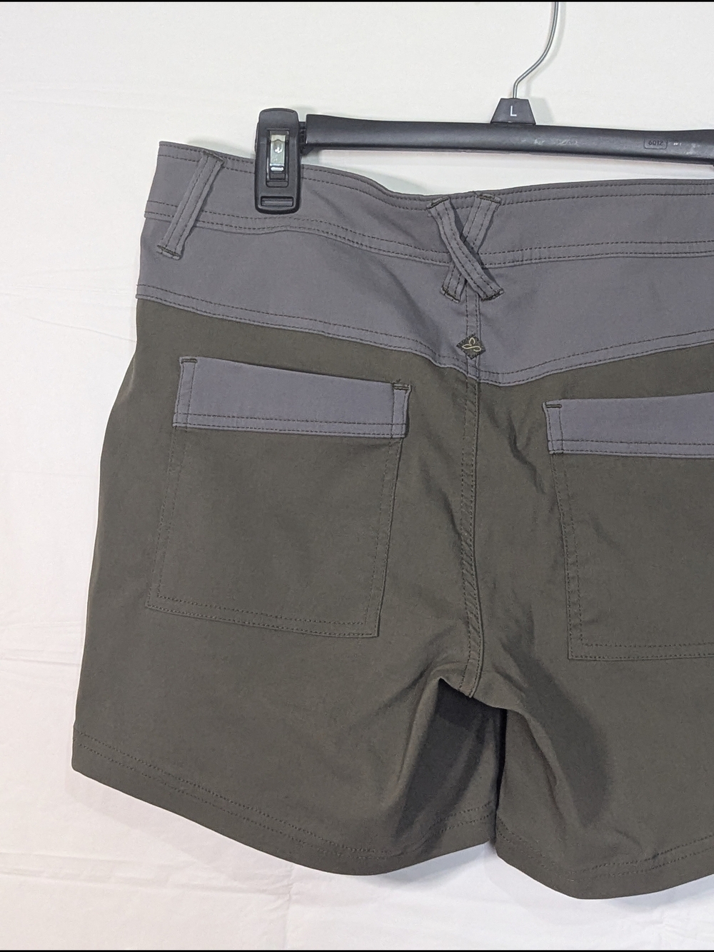 PrAna Women's Hiking Shorts Size 10 Gray Olive Stretch Outdoor Trail Casual - Picture 7 of 12